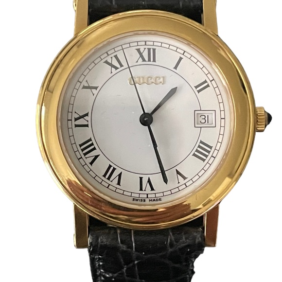 Gucci Gold and Black Men's Watch - Picture 1 of 9
